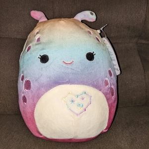 Oliviana the Alien squishmallow